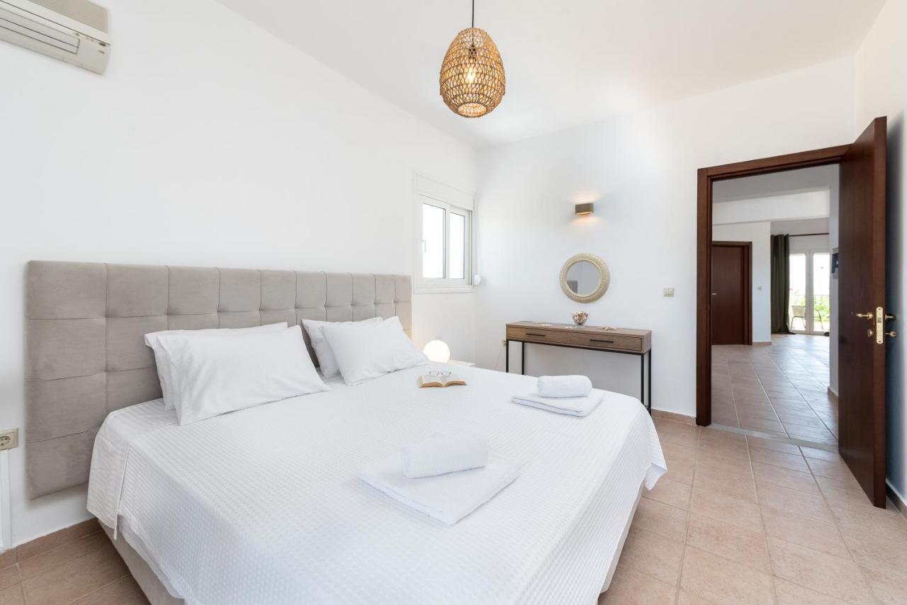 Ritas Gennadi Villa Екстер'єр фото