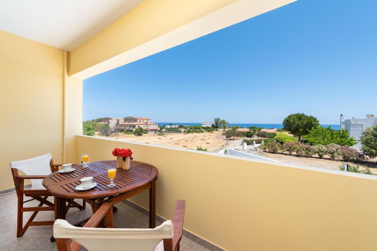 Ritas Gennadi Villa Екстер'єр фото